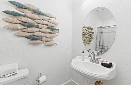 70d9e971563d46629aa996d62d48c4aa LargeOriginal.jpg