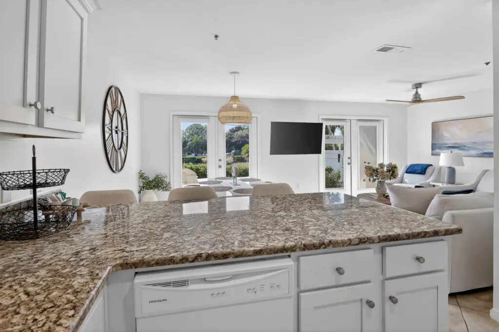 web 144 104 Spires Lane 23