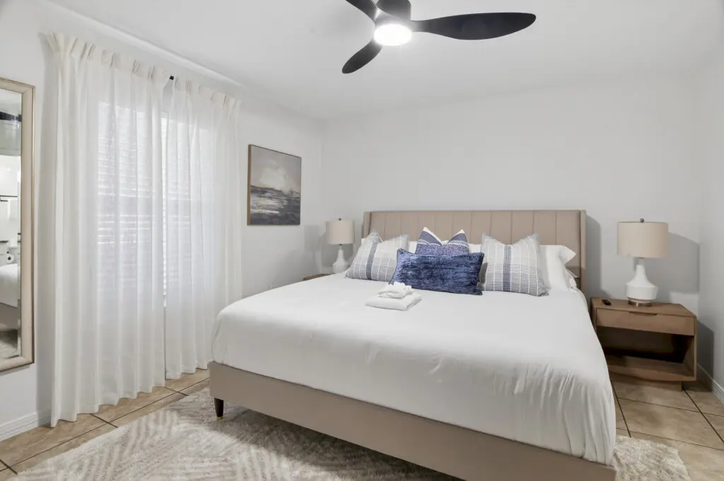 web 144 104 Spires Lane 28