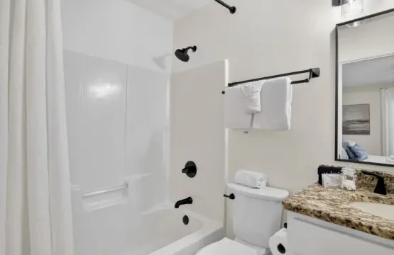 web 144 104 Spires Lane 32