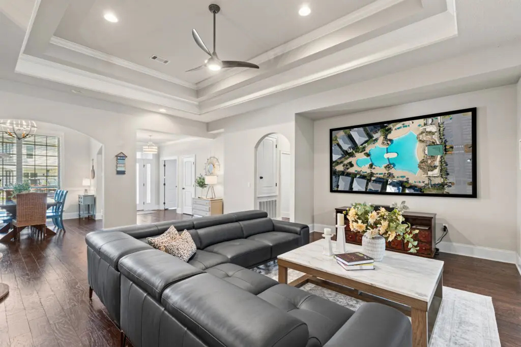 2bf62c4e443844a68b3277b9724afdfb LargeOriginal.jpg