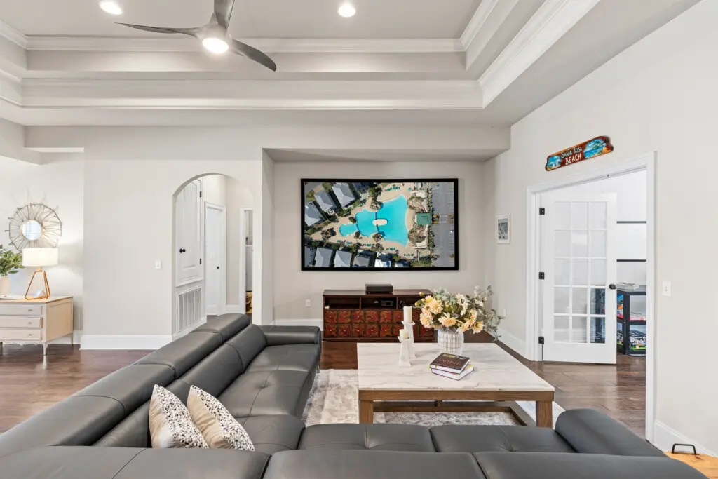 45a6c8aadfe34186a69dfc52fd8aa3d9 LargeOriginal.jpg