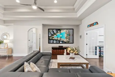 45a6c8aadfe34186a69dfc52fd8aa3d9 LargeOriginal.jpg