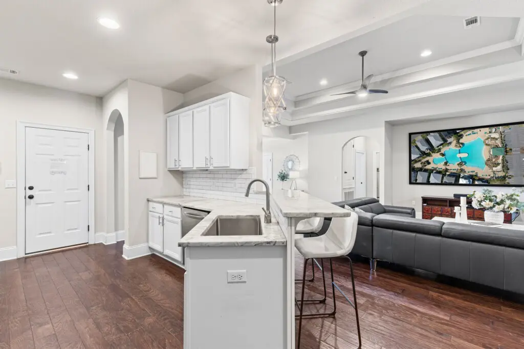 5feef1062c8e4c66b9169387bca73bc2 LargeOriginal.jpg