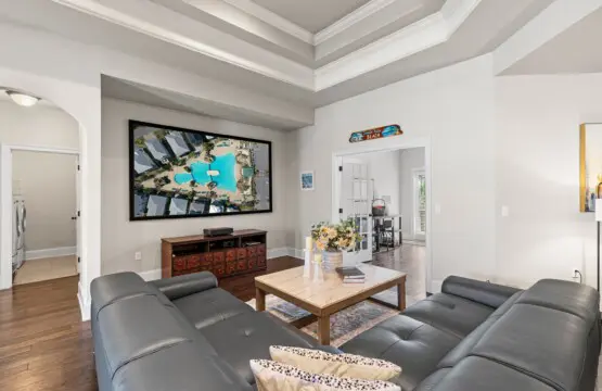 9c9f94db406042f090366140d94390d0 LargeOriginal.jpg