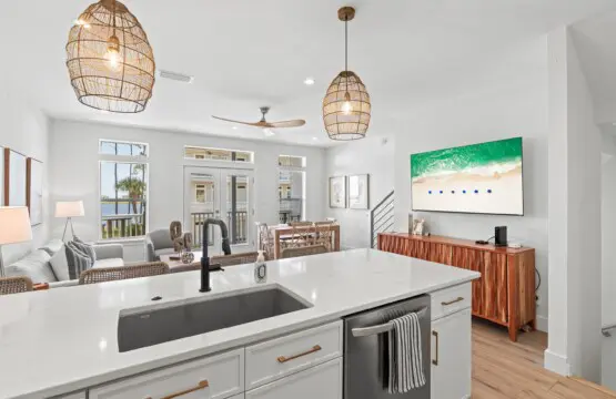 adee135a43064a6ea2c449a59d08bf30 LargeOriginal.jpg