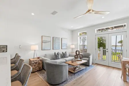 aeac87185a4d4f029bc3a8480eff2532 LargeOriginal.jpg