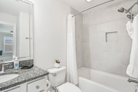 08f70c6ade2641a1ba23be1e146290f1.jpg